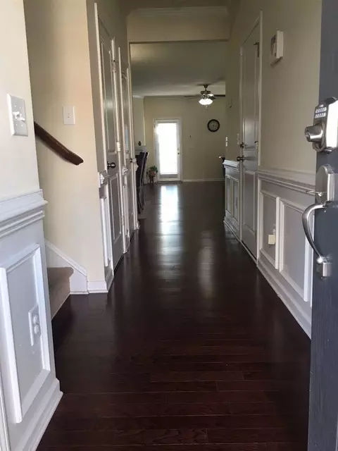 725 Silver Stream Ln, Cary, NC 27519 photo 3