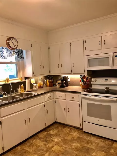 601 18th St, Butner, NC 27509 photo 5