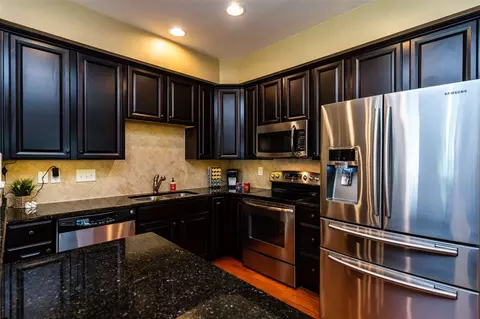 452 Panorama View Loop, Cary, NC 27519 photo 11