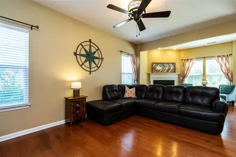 452 Panorama View Loop, Cary, NC 27519 photo 4