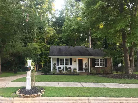 7208 Stuart Dr, Raleigh, NC 27615 photo 3