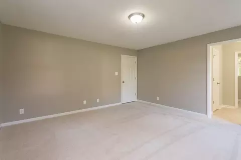 917 Lynn Rd, Durham, NC 27703 photo 13