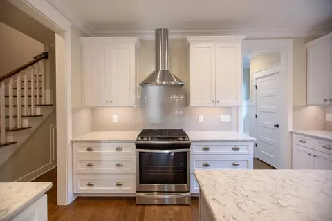 909 Lancaster St, Durham, NC 27701 photo 9