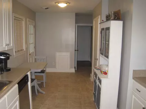 1102 Guy Ave, Dunn, NC 28334 photo 3