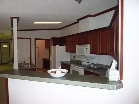 340 Captains Dr, Roxboro, NC 27574 photo 8