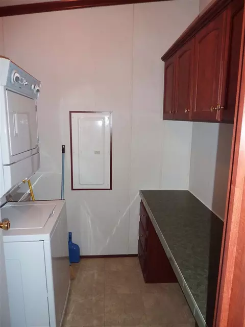 340 Captains Dr, Roxboro, NC 27574 photo 18