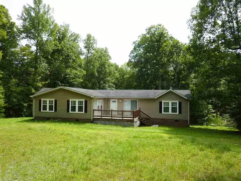 340 Captains Dr, Roxboro, NC 27574 photo 1