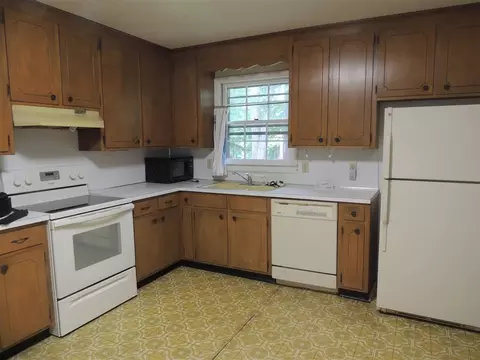 2319 Cardinal Dr, Durham, NC 27707 photo 3