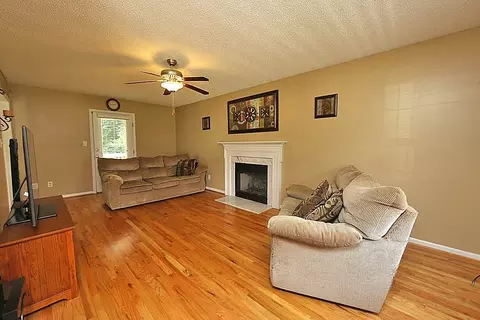 1616 Middle Ridge Dr, Willow Spring, NC 27592 photo 3