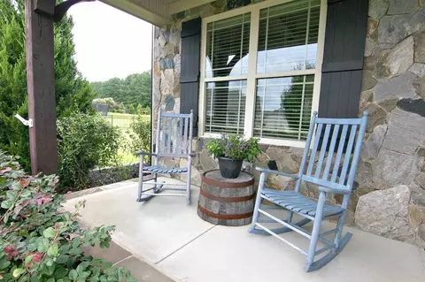 105 Setter Ct, Angier, NC 27501 photo 2