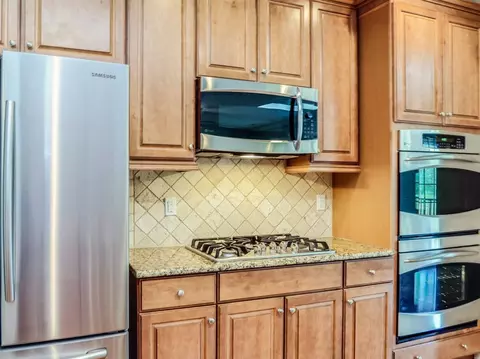 606 Harkness Cir, Durham, NC 27705 photo 7