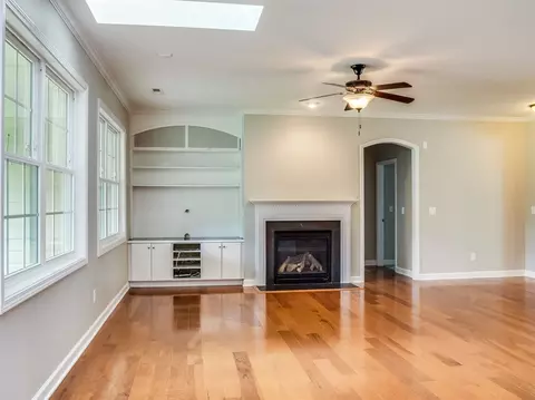 606 Harkness Cir, Durham, NC 27705 photo 2