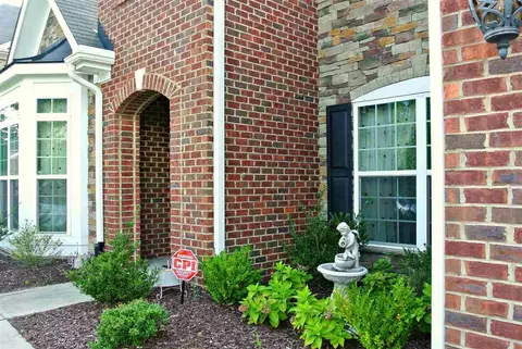115 Callandale Ln, Durham, NC 27703 photo 2