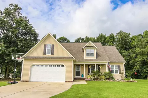 81 Bluestone Dr, Smithfield, NC 27577 photo 2