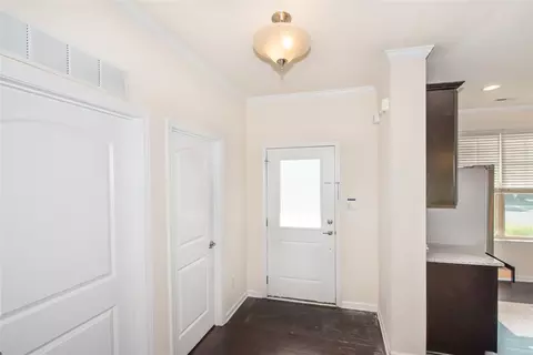 4 Pilatus Dr, Durham, NC 27705 photo 3