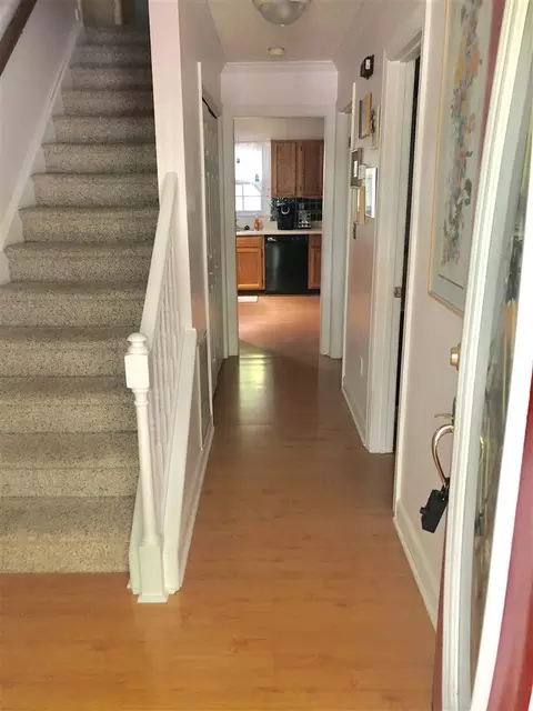 101 Wethersfield Dr, Cary, NC 27513 photo 4
