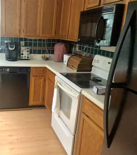 101 Wethersfield Dr, Cary, NC 27513 photo 9