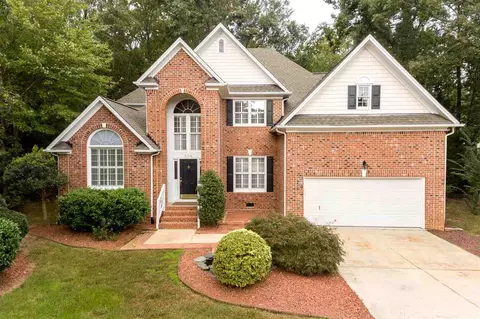 104 Chimo Ct, Cary, NC 27513 photo 1