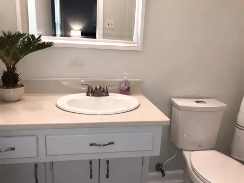 933 Danbury Dr, Durham, NC 27703 photo 17