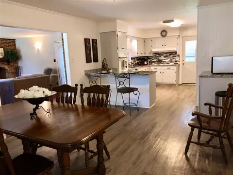 933 Danbury Dr, Durham, NC 27703 photo 8