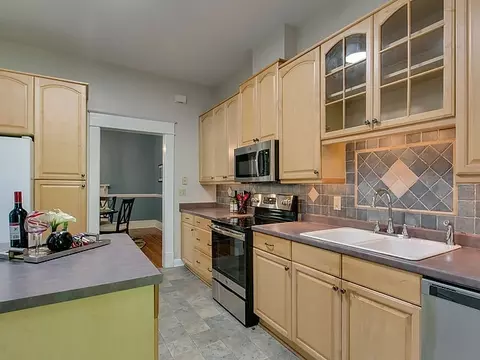 1005 Iredell St, Durham, NC 27705 photo 9