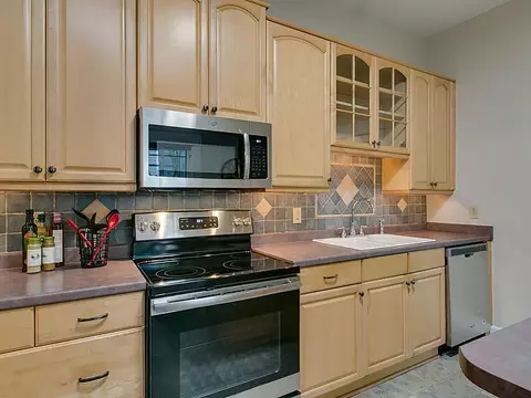 1005 Iredell St, Durham, NC 27705 photo 11
