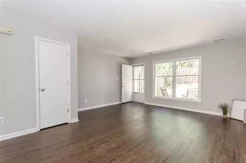 14 Georgetown Ct E, Durham, NC 27705 photo 9