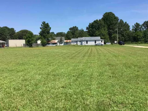 1029 Lizzie St, Selma, NC 27576 photo 7