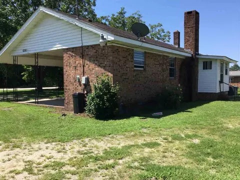 1029 Lizzie St, Selma, NC 27576 photo 4