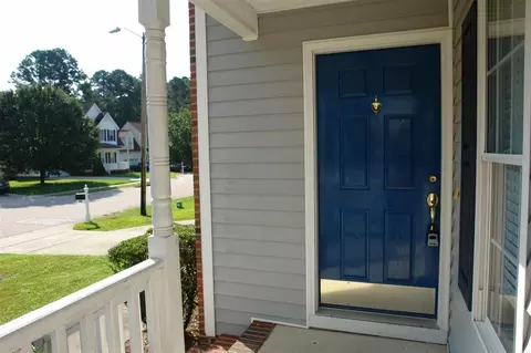 8317 Neuse Rapids Rd, Raleigh, NC 27616 photo 4