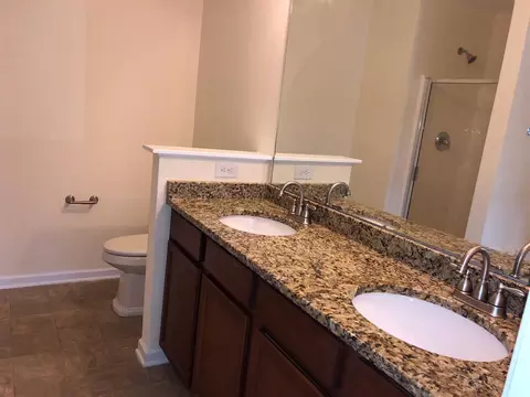 800 Summer Storm Dr, Durham, NC 27704 photo 9