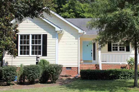 2920 Pinehurst Dr, Raleigh, NC 27604 photo 1