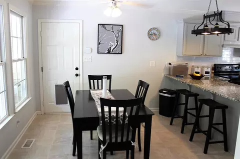 2920 Pinehurst Dr, Raleigh, NC 27604 photo 5