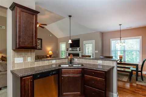 18 Roasted Nut Ln, Smithfield, NC 27577 photo 8