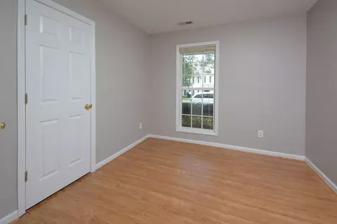 913 Sanderson Dr, Durham, NC 27704 photo 15