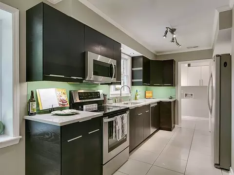 4304 Abbey Pl, Durham, NC 27707 photo 9
