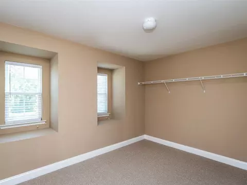 620 Ashburn Ln, Durham, NC 27703 photo 15