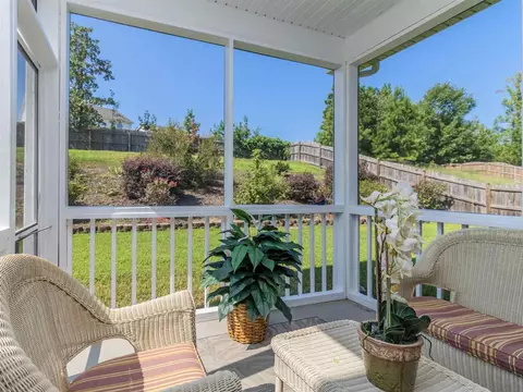 620 Ashburn Ln, Durham, NC 27703 photo 22