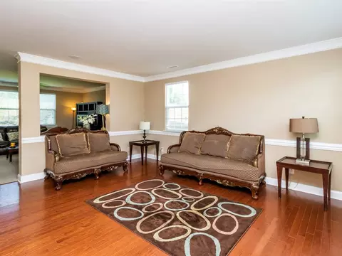 620 Ashburn Ln, Durham, NC 27703 photo 3