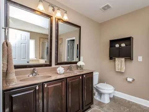 620 Ashburn Ln, Durham, NC 27703 photo 13