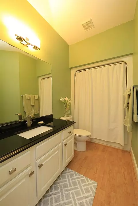 404 Whitmore Ln, Durham, NC 27707 photo 8