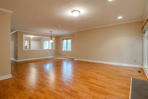 31 Glenmore Dr, Durham, NC 27707 photo 12
