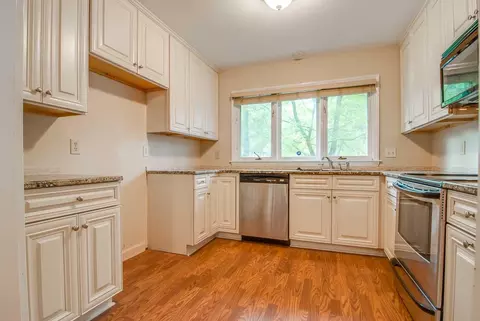 31 Glenmore Dr, Durham, NC 27707 photo 4