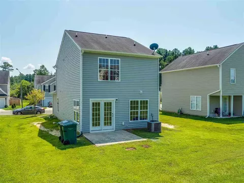 1035 Statler Dr, Durham, NC 27703 photo 3