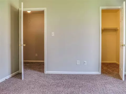 1035 Statler Dr, Durham, NC 27703 photo 13