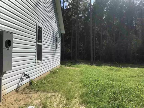 194 Jon Dr, Smithfield, NC 27577 photo 2