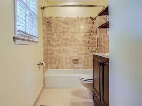 1722 Grady Dr, Durham, NC 27712 photo 6