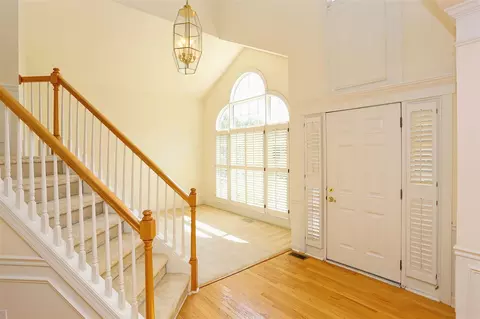205 Strathburgh Ln, Cary, NC 27511 photo 2