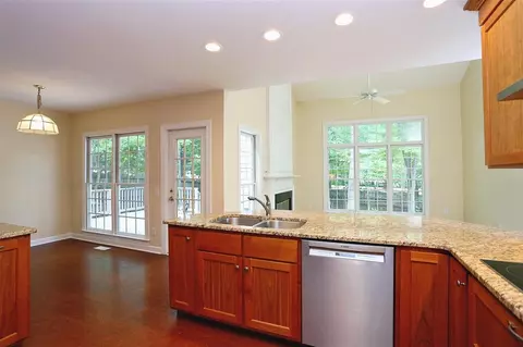 205 Strathburgh Ln, Cary, NC 27511 photo 10
