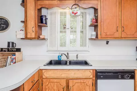 675 Pine Level Micro Rd, Selma, NC 27576 photo 8